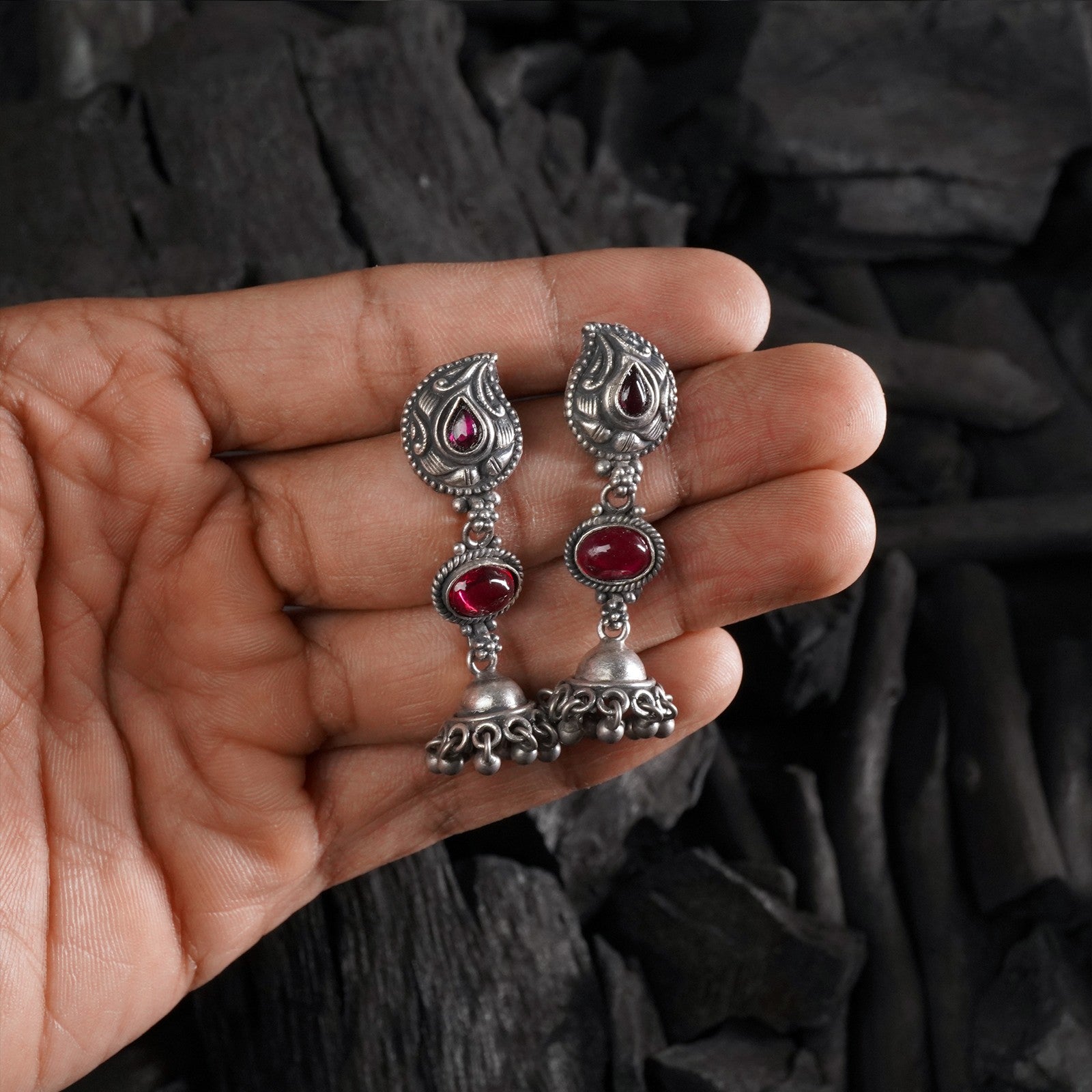 silver jhumki design