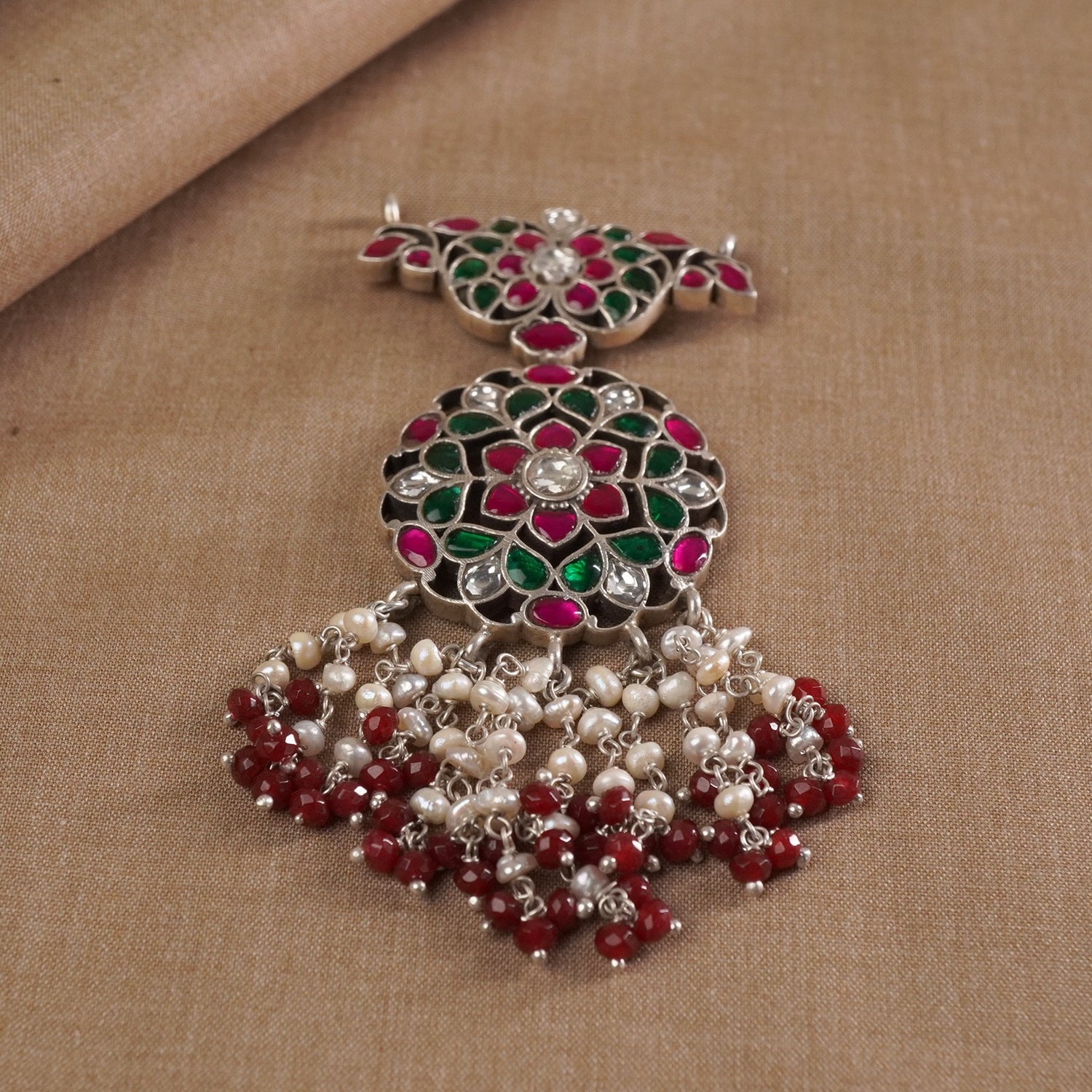 Silver Jadau Kundan Pendant