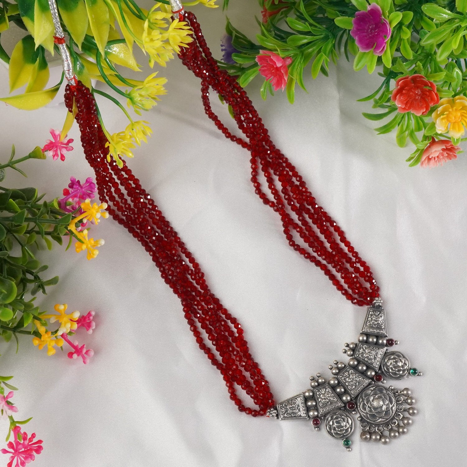 Silver Red Beads Mangalsutra KirthiMukh Pendant