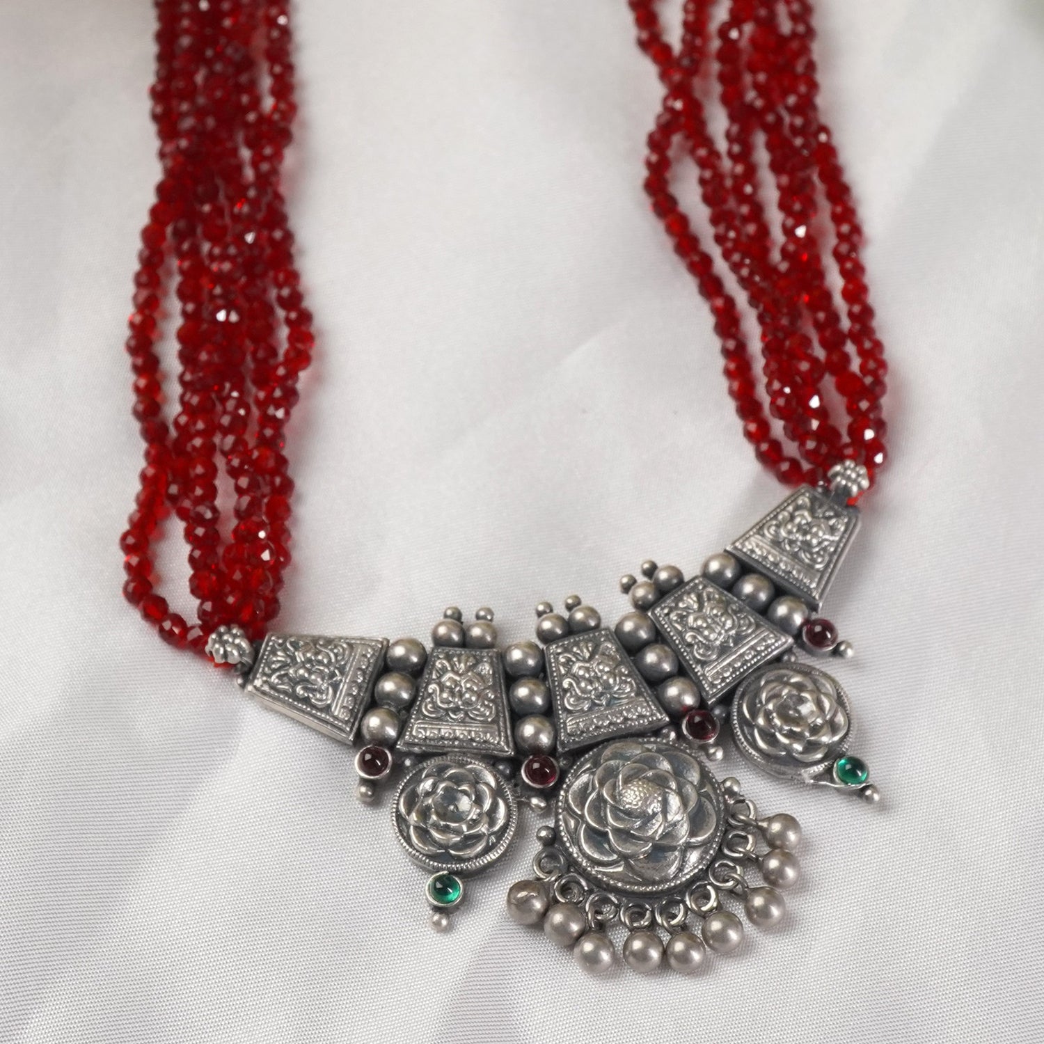 Silver Red Beads Mangalsutra KirthiMukh Pendant