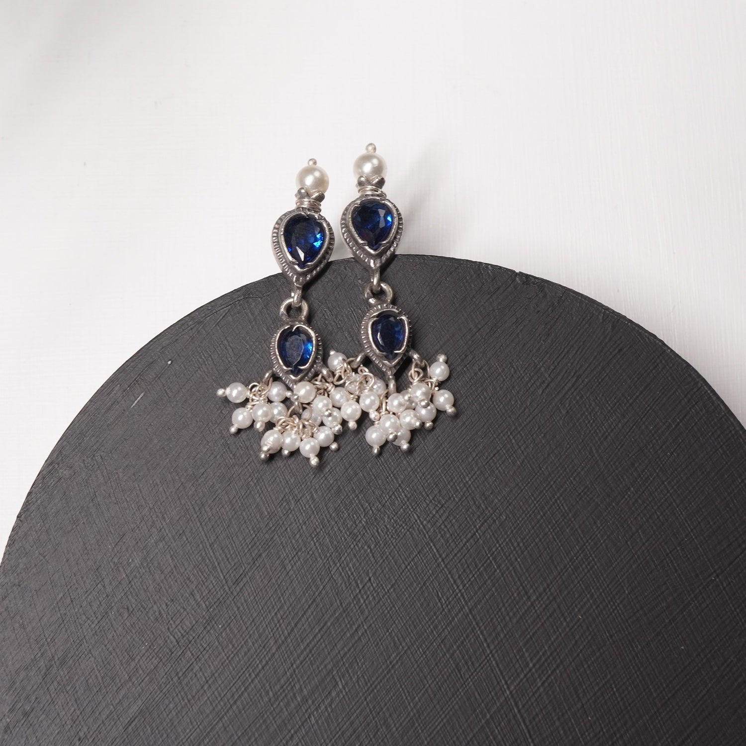 Silver Tanmani Blue with earrings