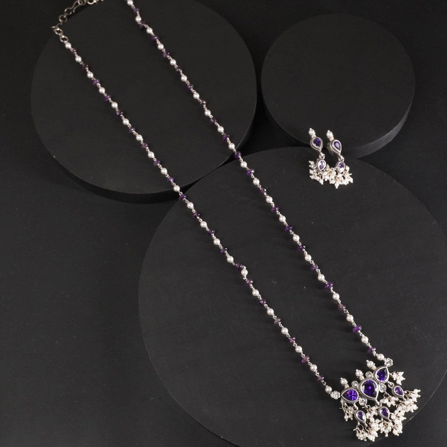 Minimal Silver Amethyst Tanmani With Amethyst Pearl Chain