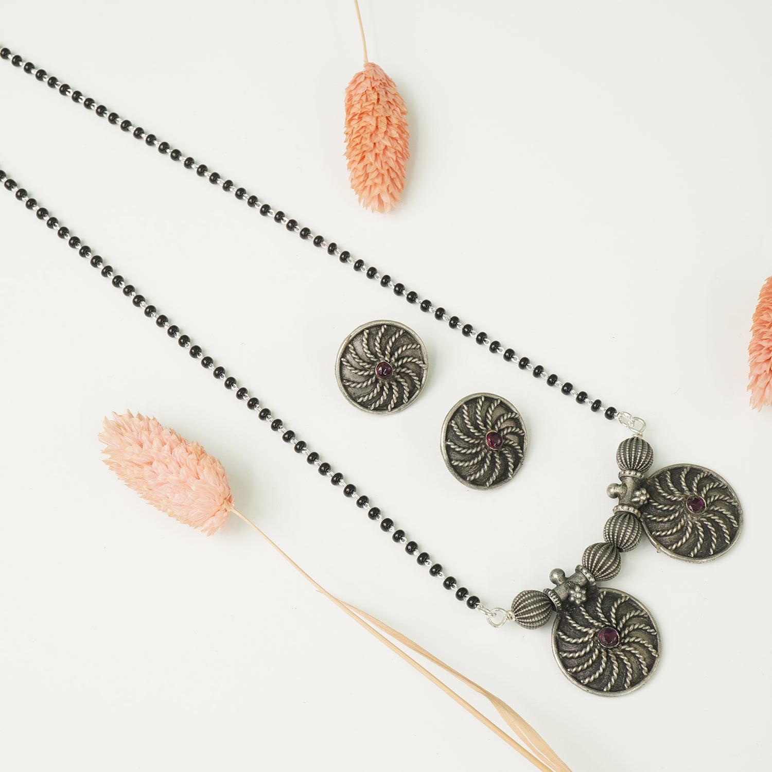 Silver Tribal Vati Mangalsutra With Earrings