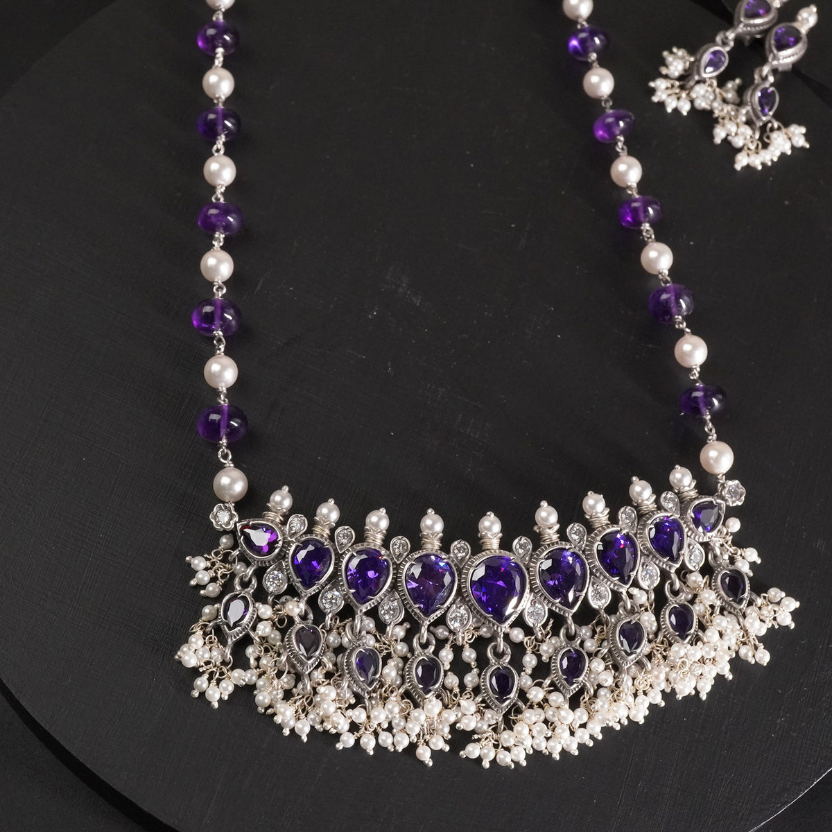 simple and regal amethyst tanmani necklace design