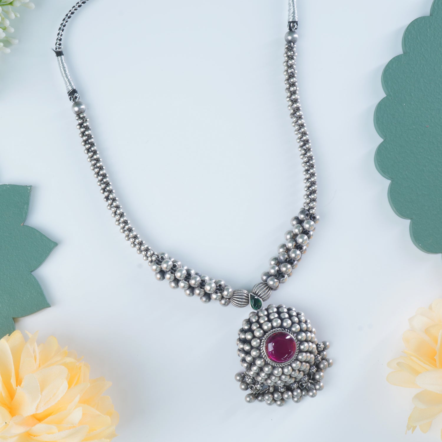 Pure Silver Thushi Necklace With Traditional Saaj Ghat Pendant